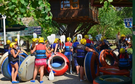 Saklıkent rafting activity